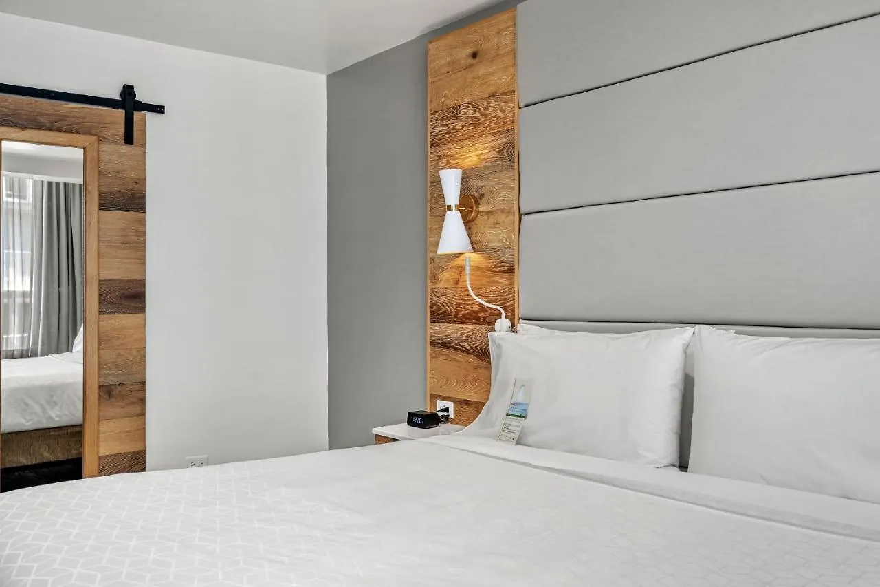 Holiday Inn Express San Juan Condado By Ihg Resort