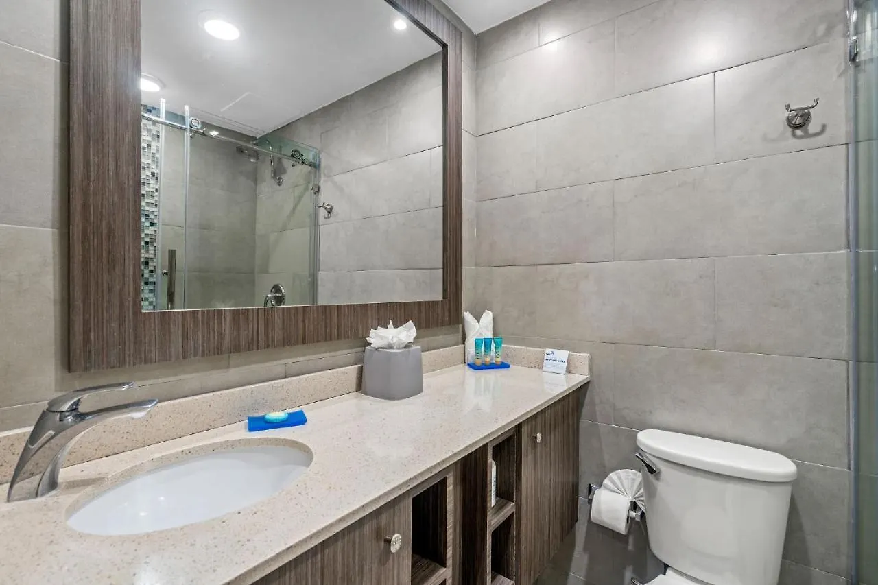 Resort Holiday Inn Express San Juan Condado By Ihg