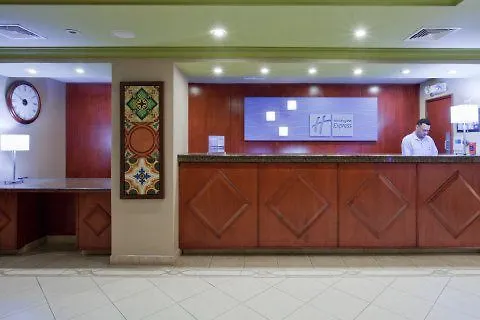 Holiday Inn Express San Juan Condado By Ihg Resort